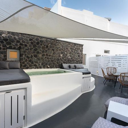 Sun Naam Home Santorini With Heated Jacuzzi Karterados  Buitenkant foto