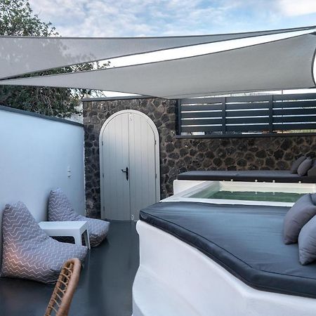Sun Naam Home Santorini With Heated Jacuzzi Karterados  Buitenkant foto